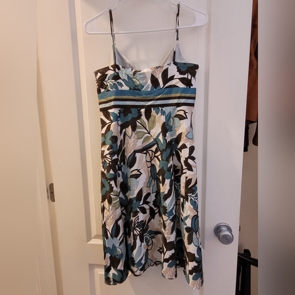 NWOT Ann Taylor Teal, Tan & White Floral Dress - Picture 2 of 4